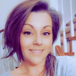 Meet your Posher, Cassandra